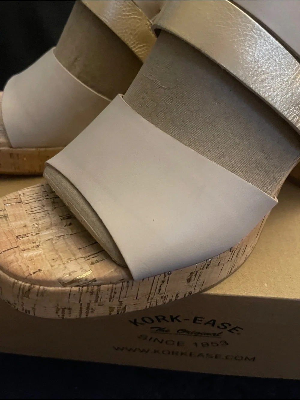 Kork-Ease Women’s Maxi Nude/ Neutral  Gold Combo Platform Sandal Sz 11 NWB